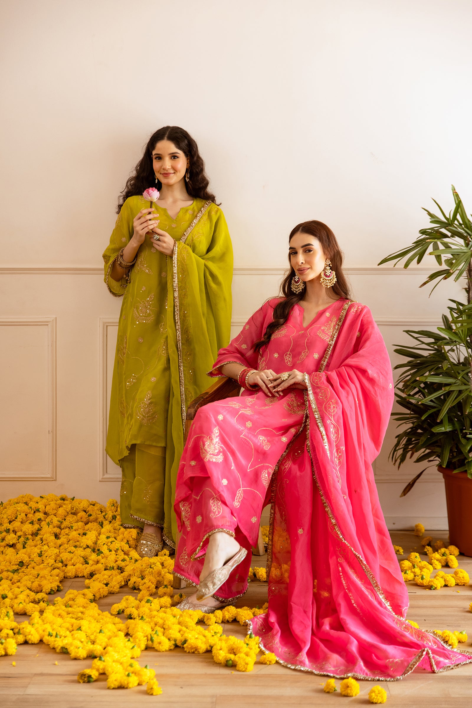 Green Embroidery Viscose Organza Straight Kurta Set - Asrumo