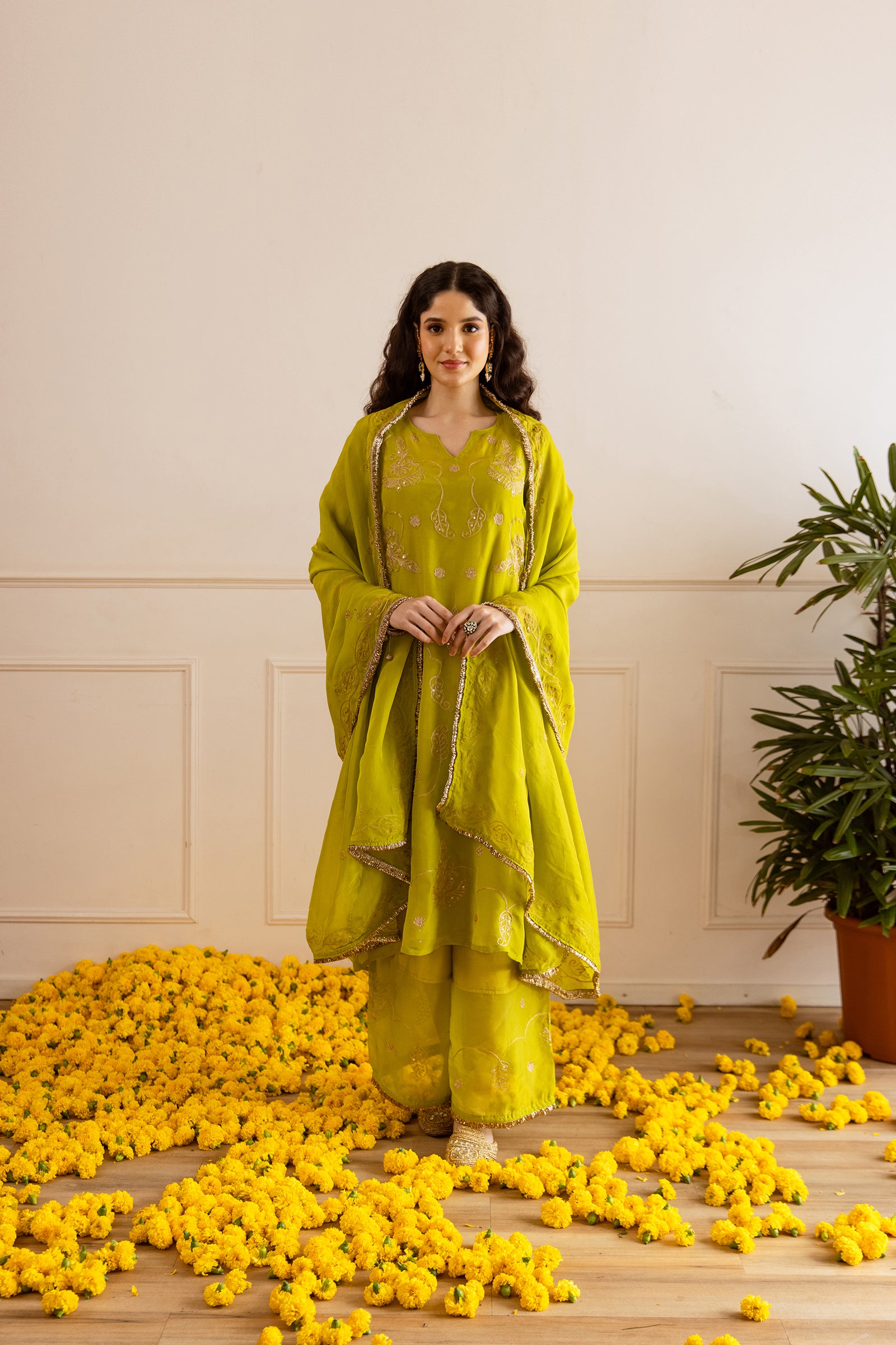 Green Embroidery Viscose Organza Straight Kurta Set - Asrumo