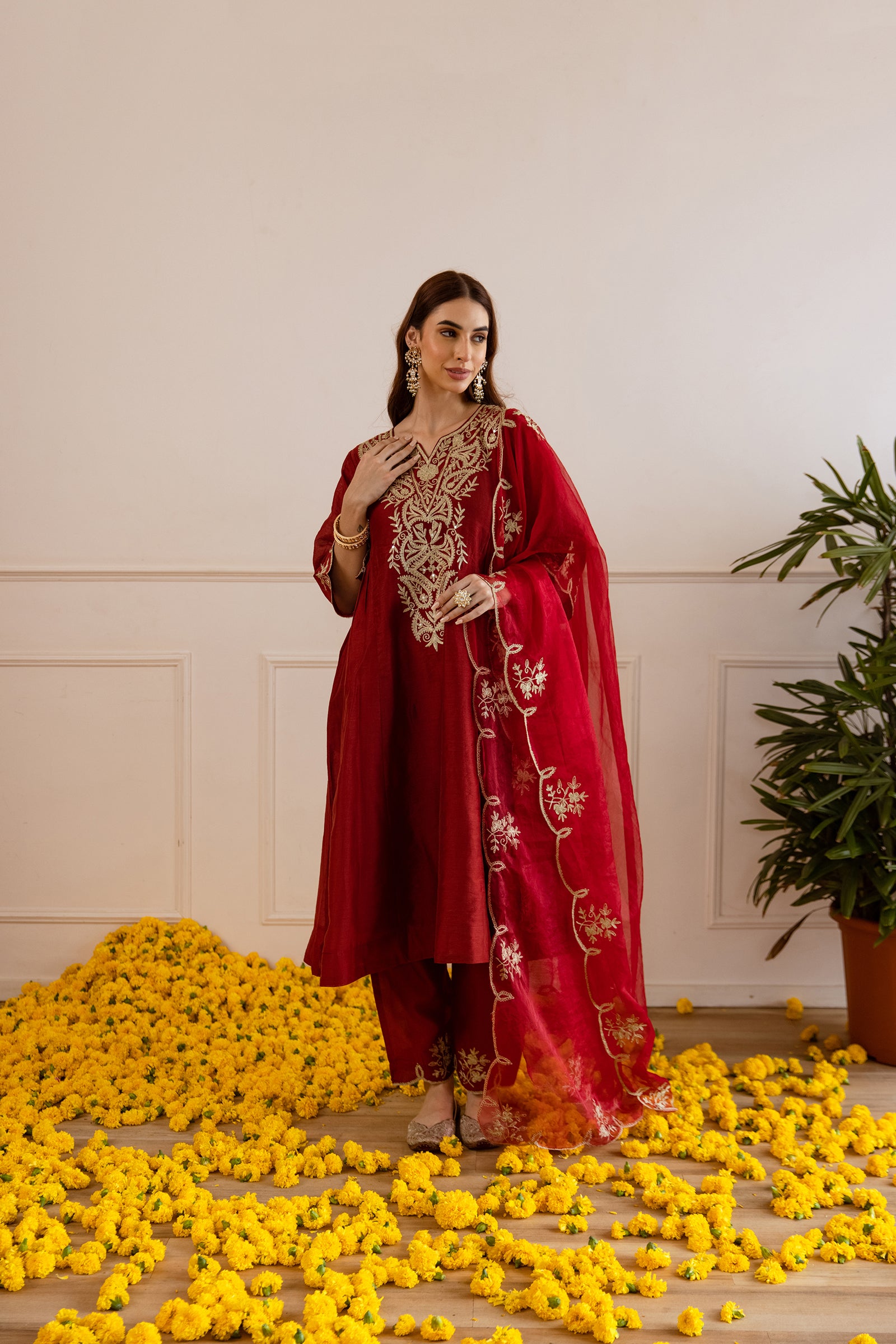 Maroon Chanderi Kurta Set With Organza Dupatta - Asrumo