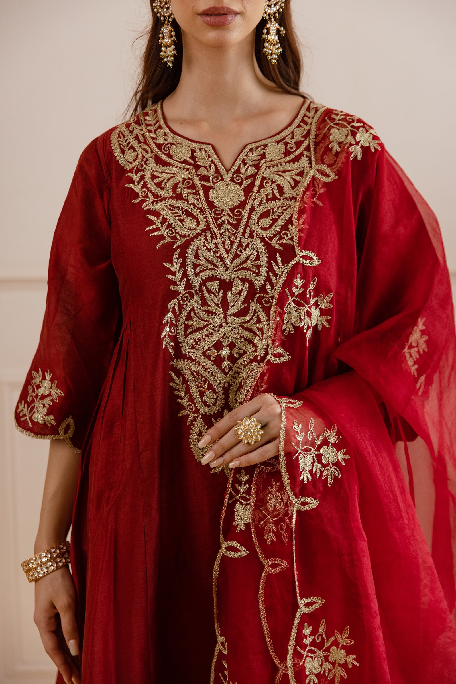 Maroon Chanderi Kurta Set With Organza Dupatta - Asrumo