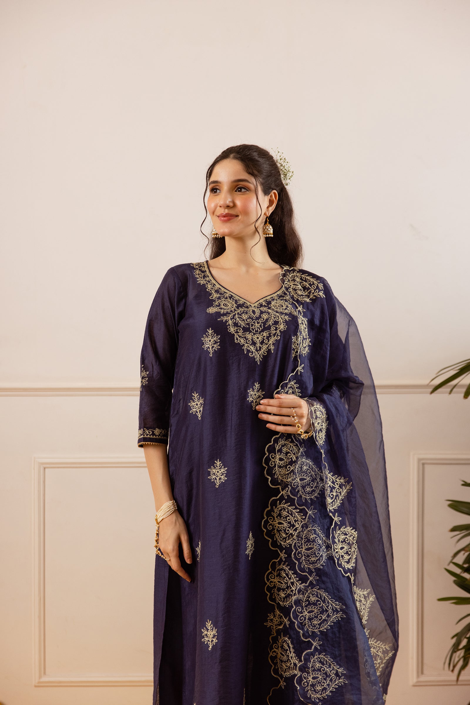 Regal Navy Blue Straight Fit Kurta Set - Asrumo