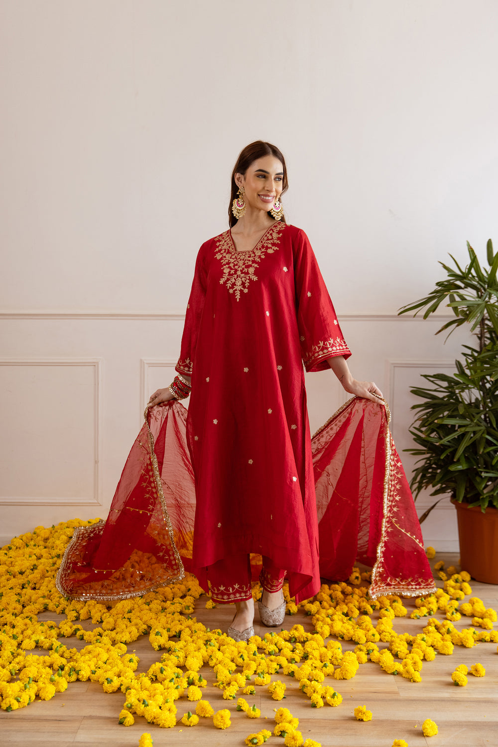 5 Wedding-Ready Designer Kurta Sets Inspired by Asrumo
