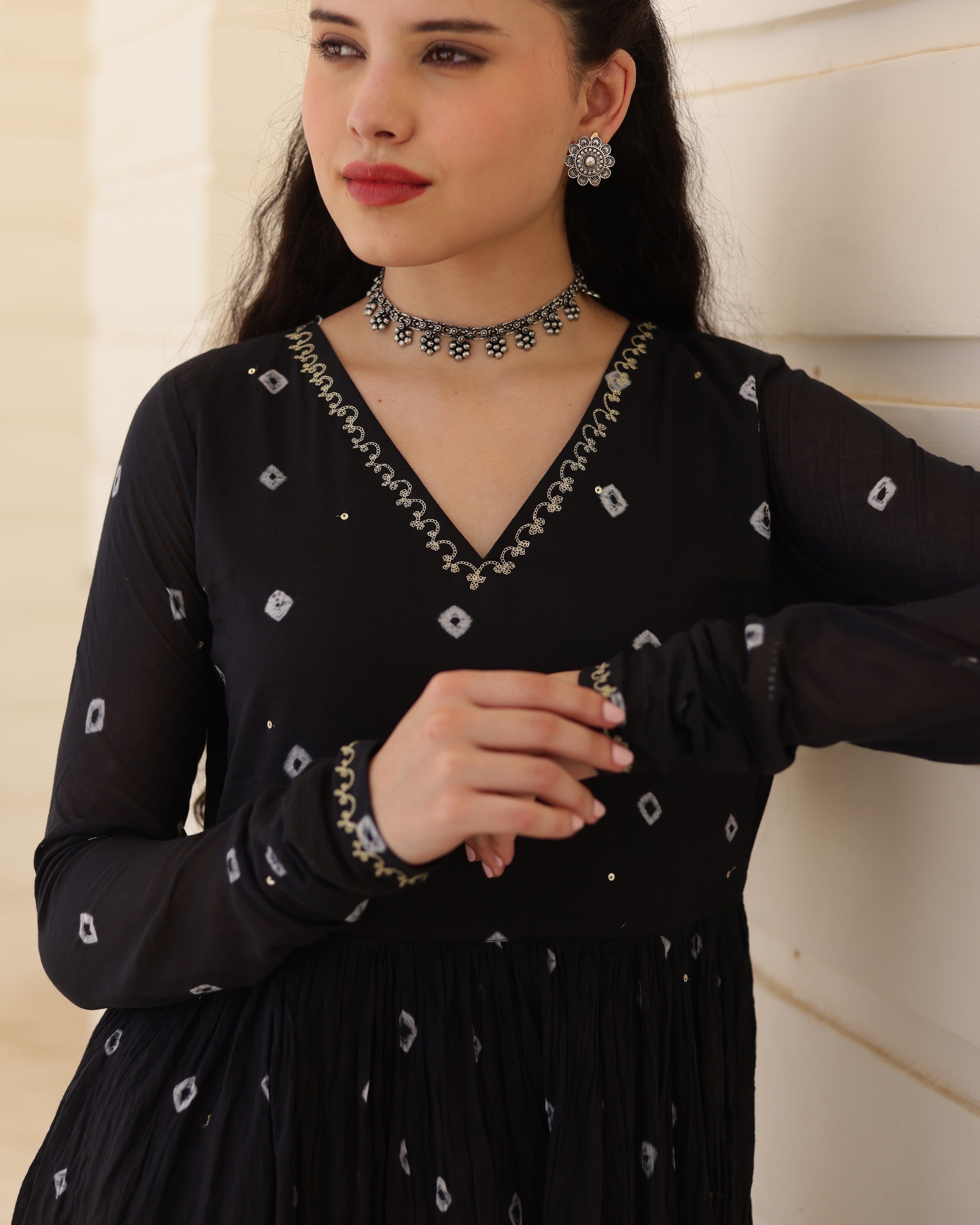 Noir Bindiya Black Cotton Mulmul Bandhani Aari Zari Embroidered Suit Set