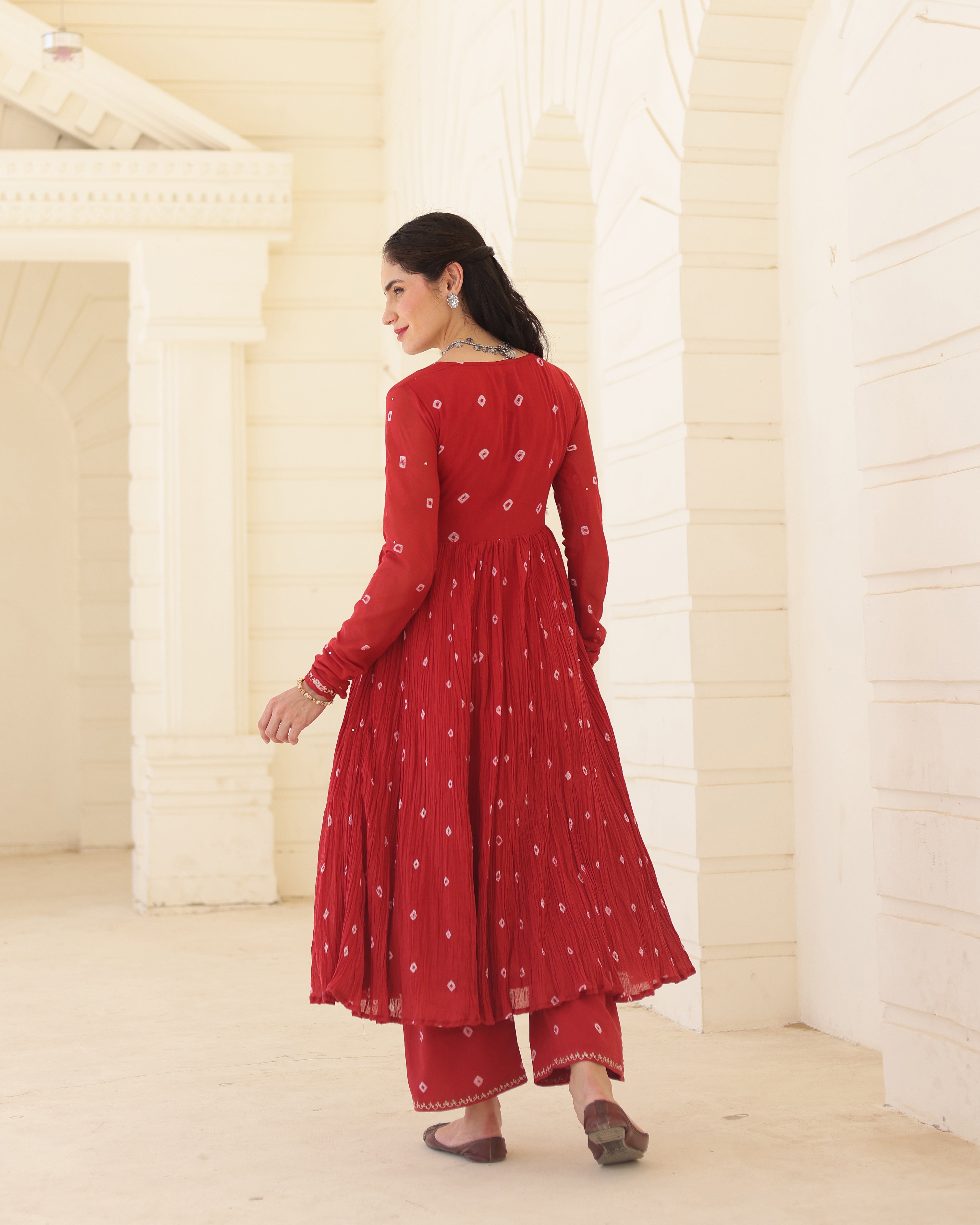 Ruhani Crimson Cotton Mulmul Bandhani Suit Set with Aari Zari Embroidery