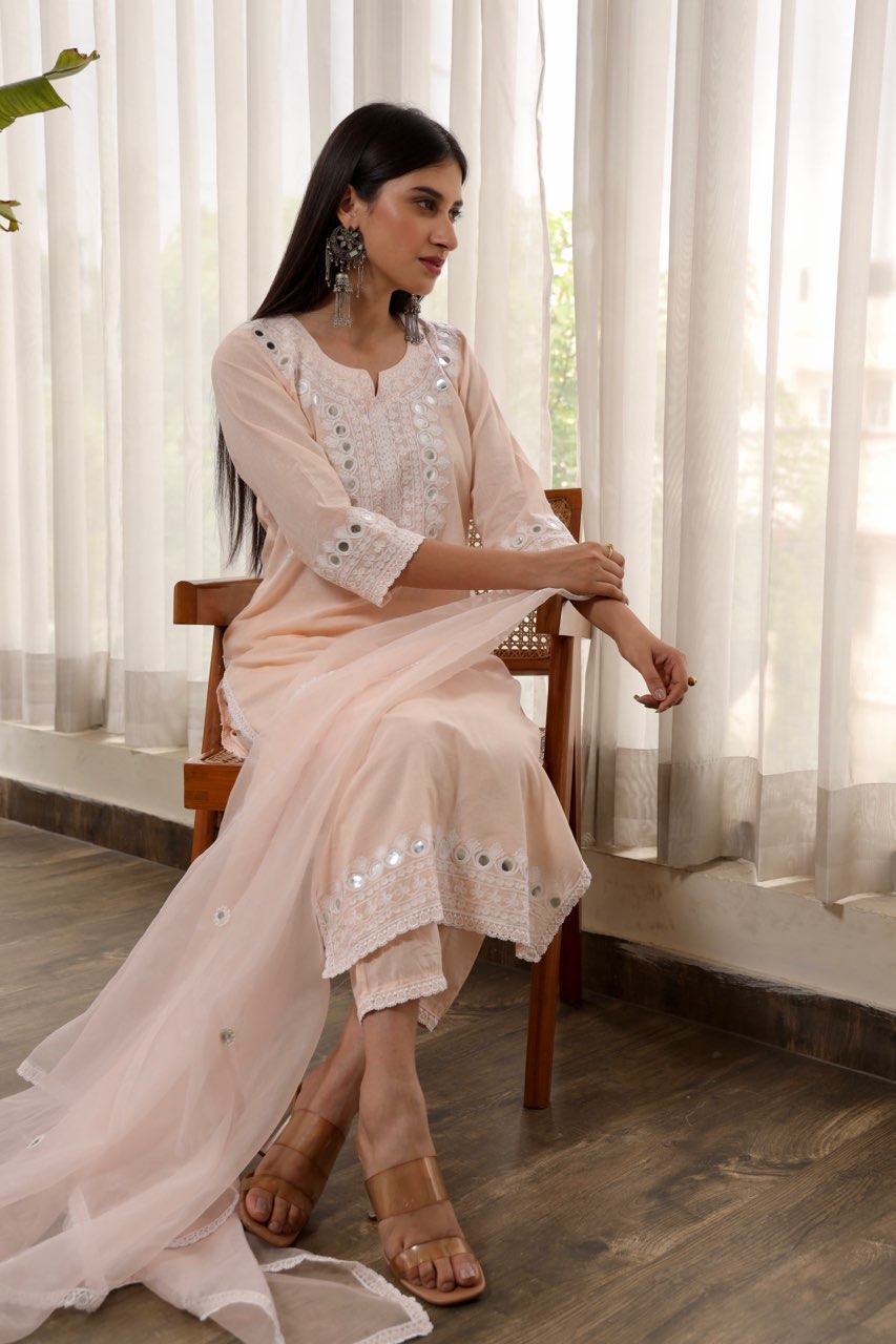 Pink embroidered cotton straight set Asrumo